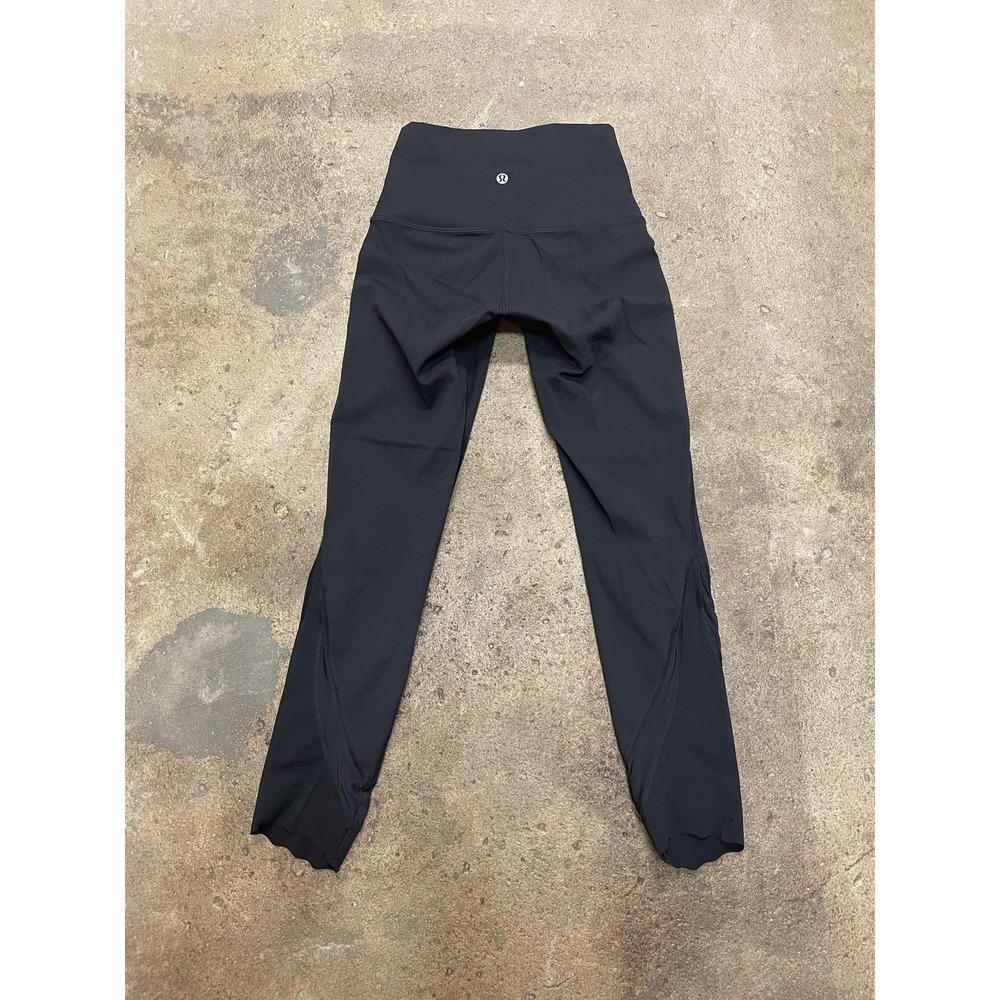 Lululemon Leggings Womens 2 Black High Rise Mesh Panel Cropped Yoga Athletic - Picture 8 of 16